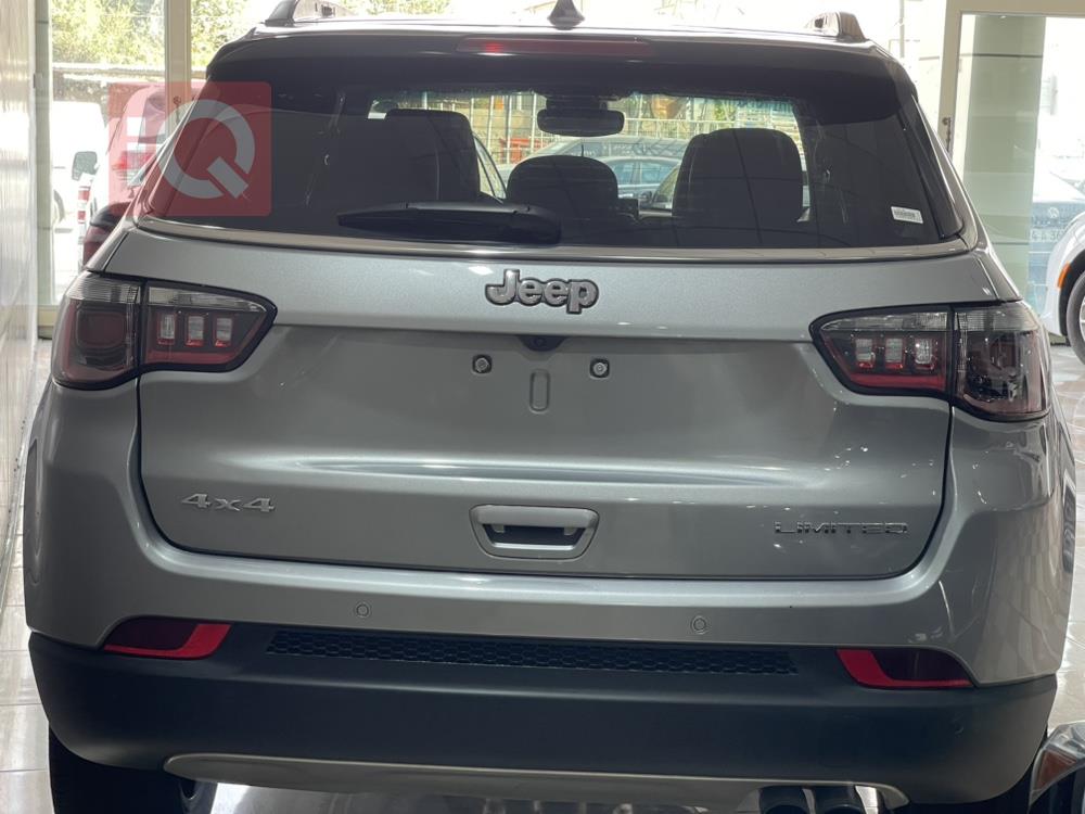 جیپ کۆمپاس